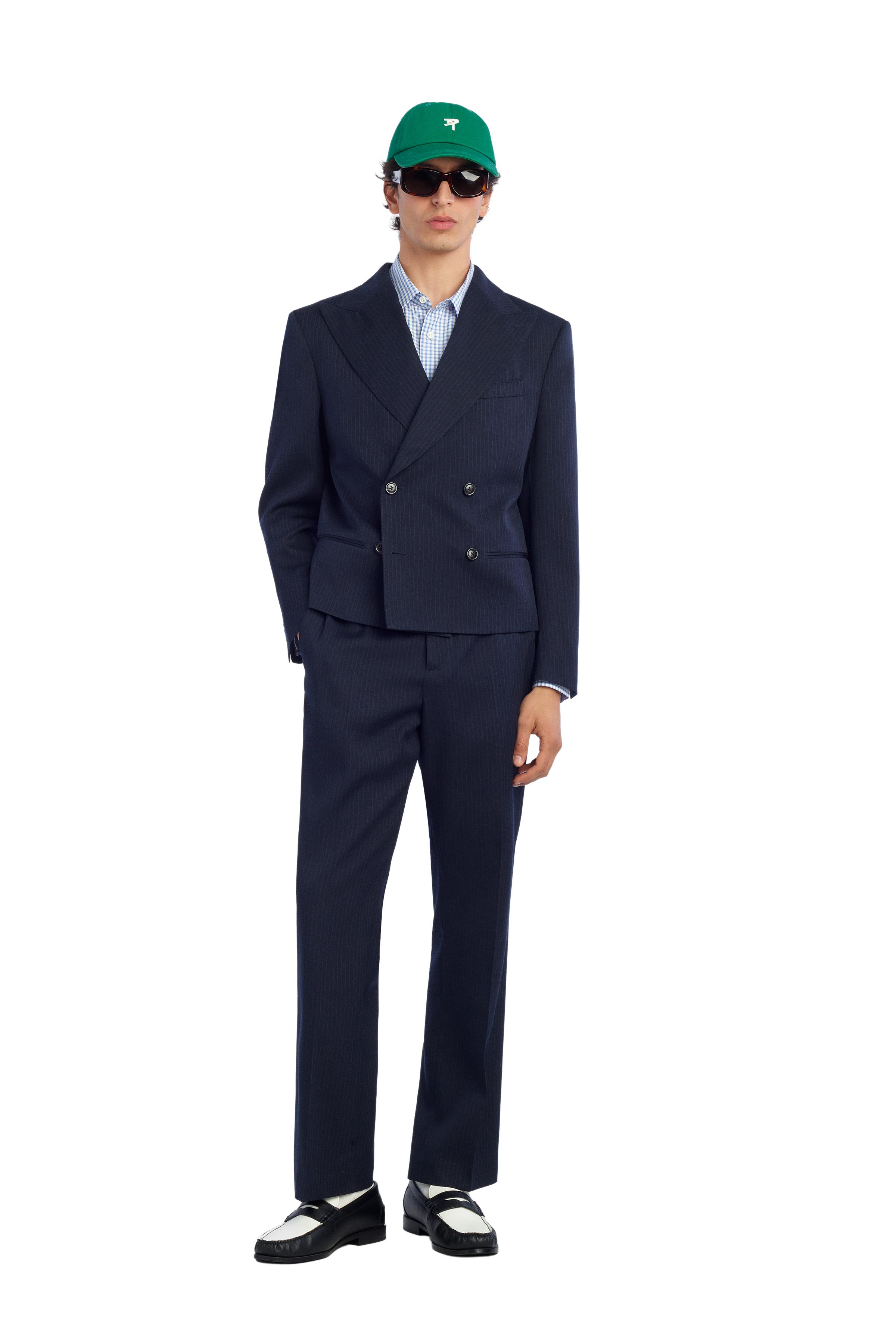 CROPPED FIT PINSTRIPE SUIT BLAZER